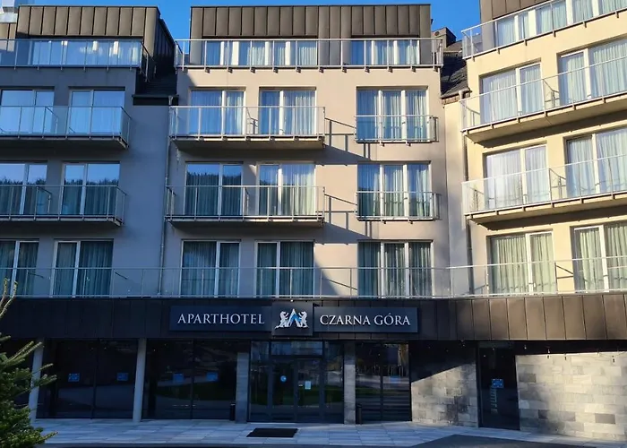 Czarna Gora 403 Siena